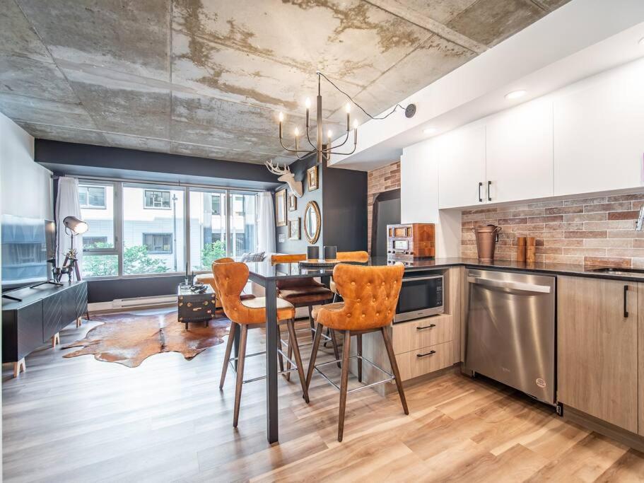Le Rustique, Chic En Ville, Bbq/ Piscine Квебек Экстерьер фото