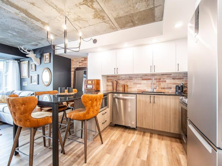 Le Rustique, Chic En Ville, Bbq/ Piscine Квебек Экстерьер фото